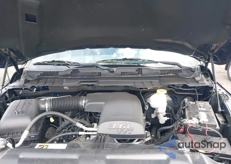 2018 Ram 1500 Express 4X4 6'4 Box from USA, damaged, VIN 1C6RR7FG3JS150725